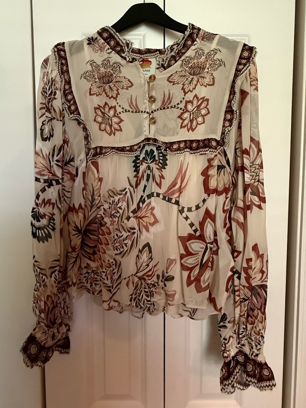 FARM RIO Sand Aura Floral Blouse - Picture 2 of 4